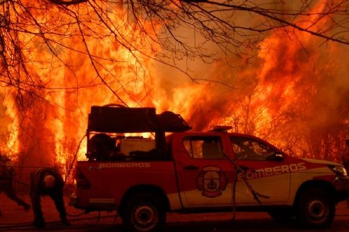 Córdoba: delincuentes les robaron a los bomberos mientras intentaban apagar el fuego en el Uritorco | Actualidad