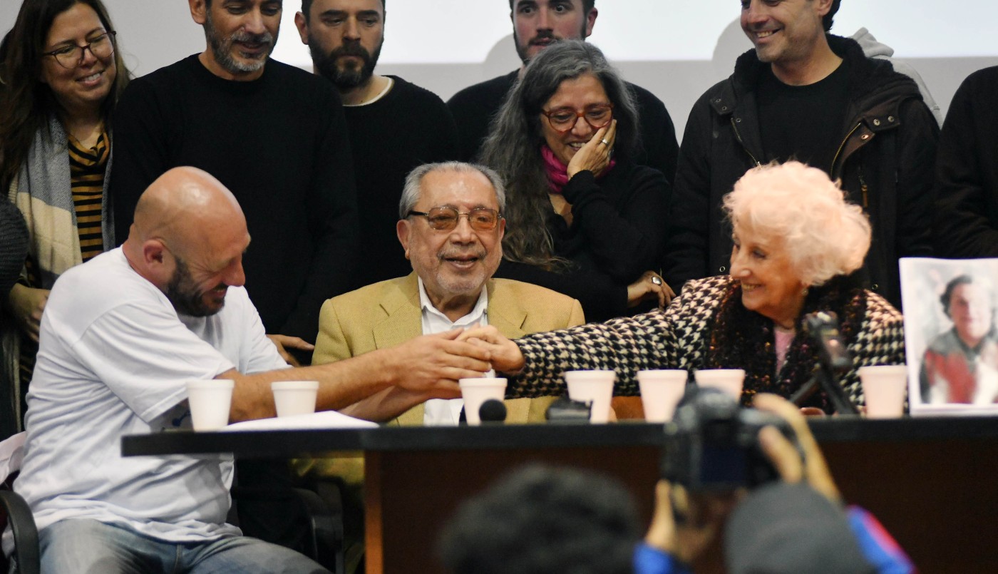 Abuelas de Plaza de Mayo anunció la restitución del nieto 133 | Actualidad