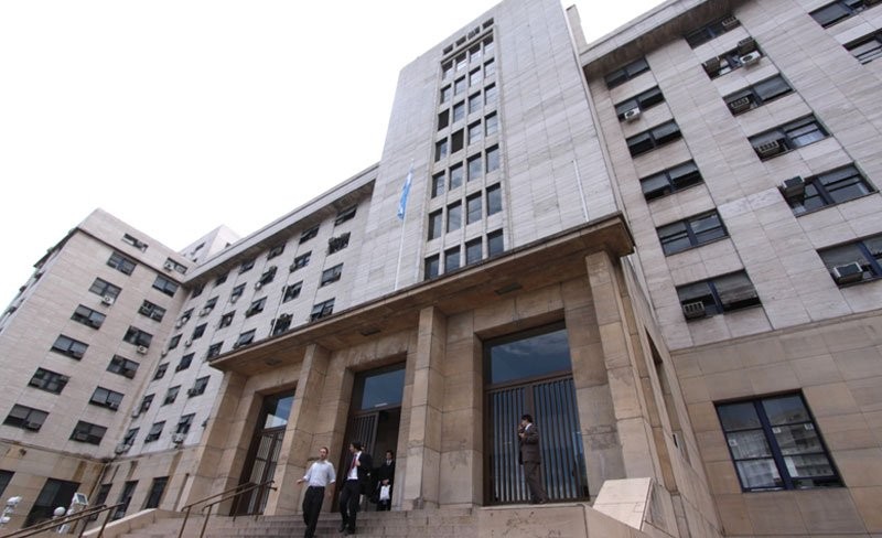 Quisieron estafar con dólares falsos: la Justicia cerró la causa en su contra tras admitir que en 4 años no avanzó | Actualidad