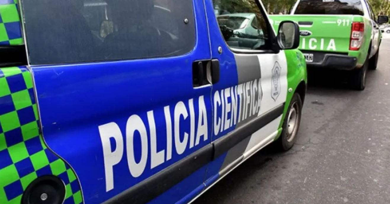 Un policía bonaerense mató a un delincuente e hirió a otro cuando intentaron robarle la moto | Actualidad