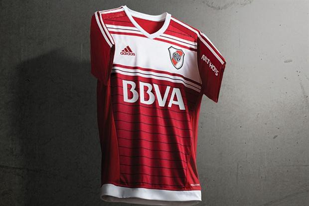 La nueva camiseta de River inspirada en un modelo de 1986 | Deportes
