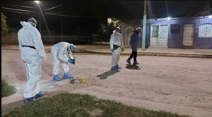 Un policía y su padre persiguieron y mataron a un ladrón: quedaron detenidos | Actualidad