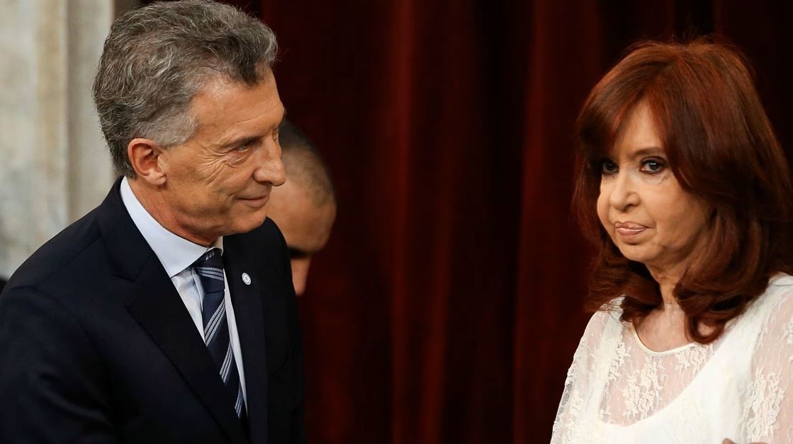 Macri lamentó que el FMI "ya está acá" y Cristina le respondió con firmeza: "Lo trajiste vos" | Política