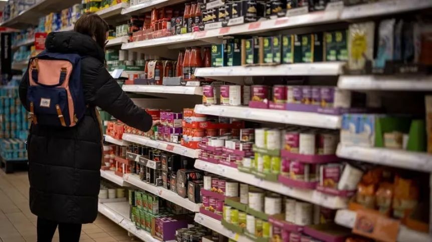 Consultoras estimaron una suba de precios del 140,7% para todo el año, informó el BCRA | Economía