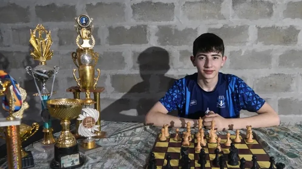 Luciano Carrizo: “el Messi rosarino del ajedrez” que pelea para poder viajar al Mundial | Deportes
