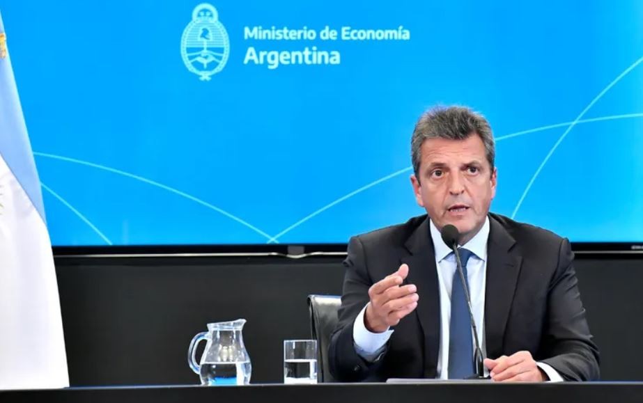 Massa anunció más refuerzos a jubilados hasta una mínima de 124.000 pesos | Política