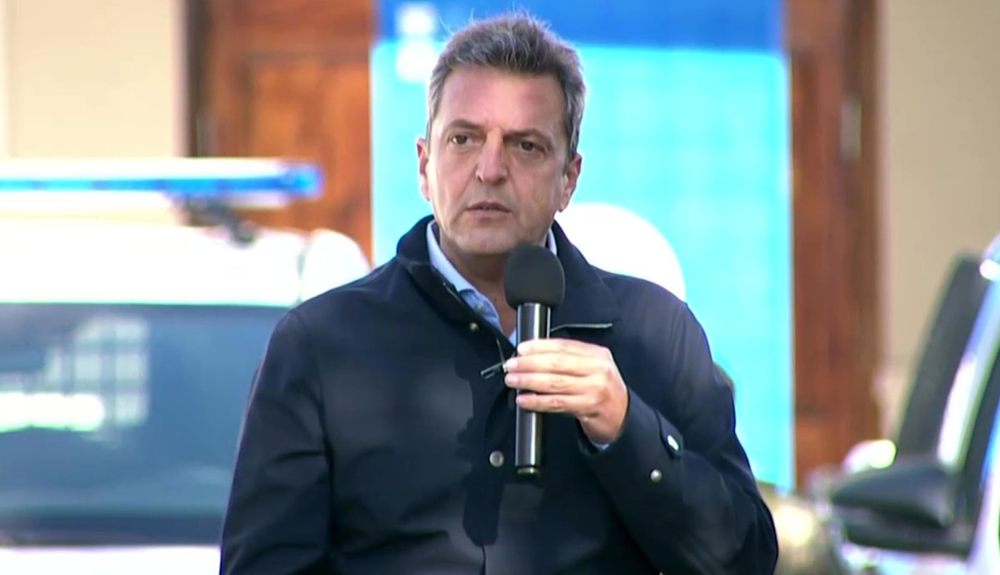 Massa anuncia medidas a distintos sectores para compensar la devaluación | Actualidad