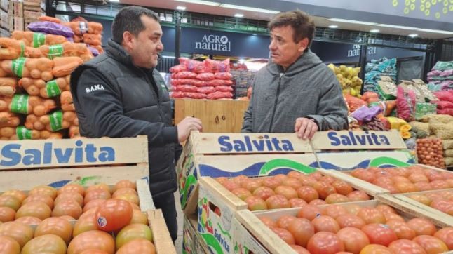 Mayoristas del Mercado Central bajan 20% el precio de frutas y verduras | Economía