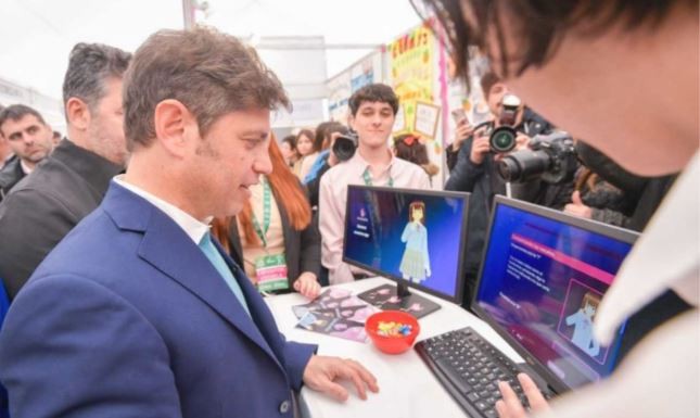 Kicillof mejora la paritaria bonaerense hasta garantizar una suma fija por $30 mil en septiembre | Economía