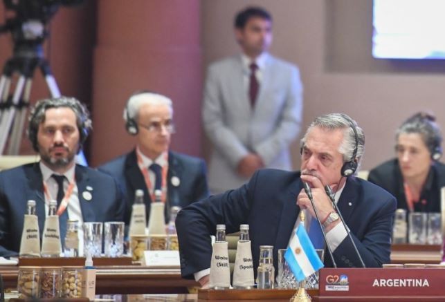 Alberto Fernández felicitó a Pullaro: "Deseo el mejor futuro para Santa Fe" | Política