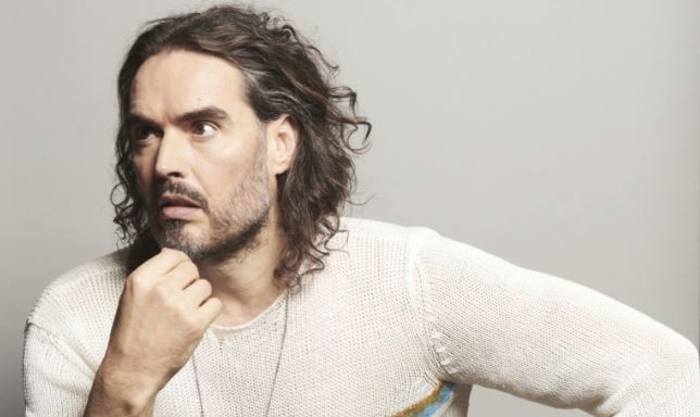 El actor y humorista Russell Brand fue acusado de violación por cuatro mujeres | Espectáculos