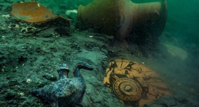 Descubrieron un templo y tesoros de hace casi 2.500 años hundidos frente a la costa de Egipto | Internacionales