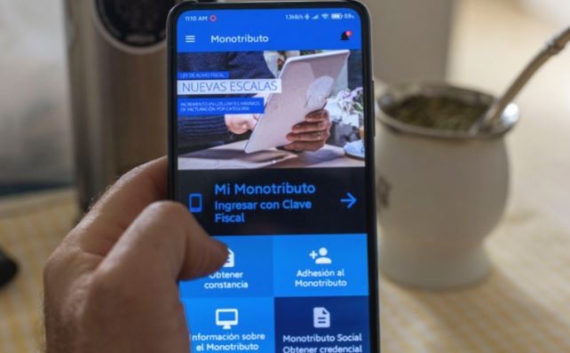 Monotributo: AFIP suspende bajas por falta de pago y exclusiones de oficio hasta fin de año | Economía
