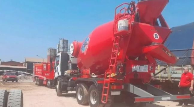 Tragedia en Posadas: un obrero murió tras caerse a una mezcladora de cemento | Actualidad