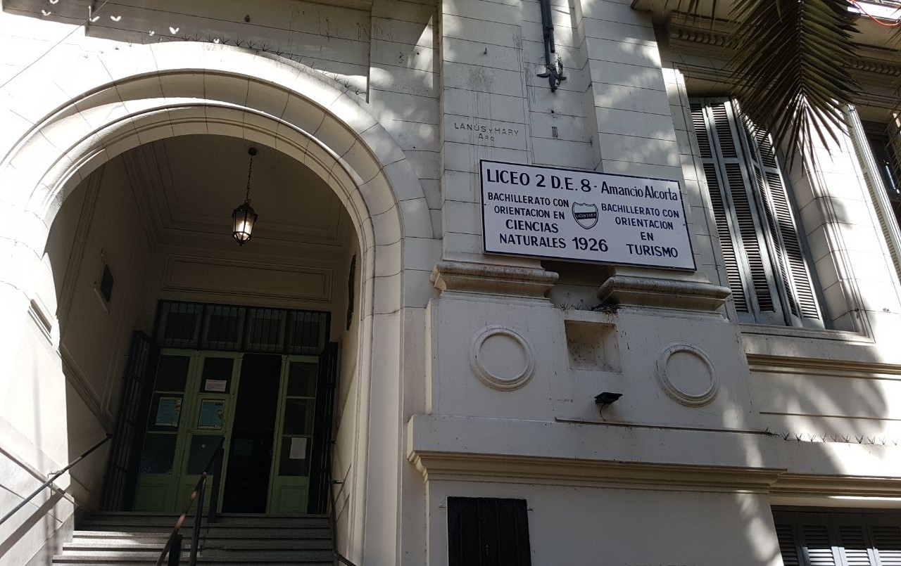 Encontraron sana y salva a la adolescente que desapreció al salir del colegio en Caballito | Actualidad