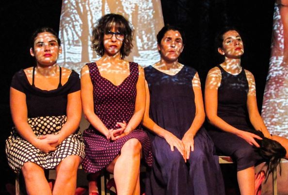 "Y a otra cosa mariposa": Cuatro personajes masculinos interpretados por actrices que provocan una risa liberadora | Espectáculos