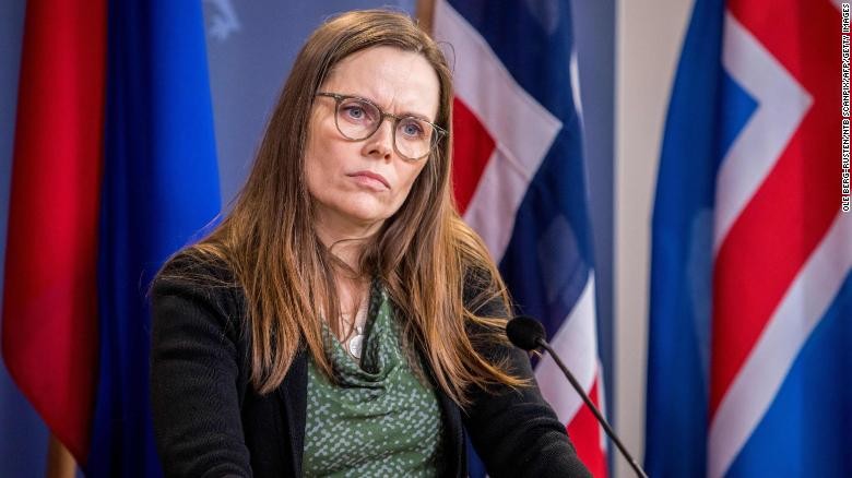 La primera ministra de Islandia y dos de sus ministras convocaron a un paro | Internacionales