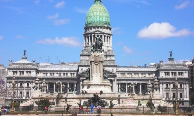 Boletín Oficial: Alberto Fernández prorrogó las sesiones en el Congreso | Política