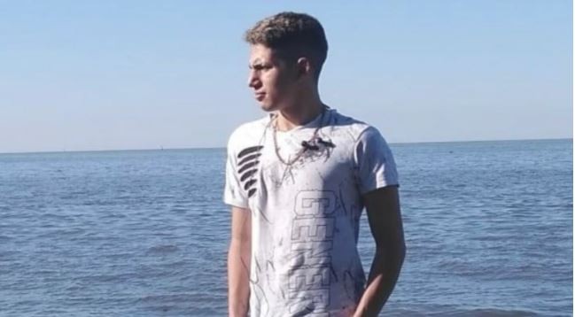 Locura en Villa Gesell: discutió con su mejor amigo por una campera y lo prendió fuego | Actualidad