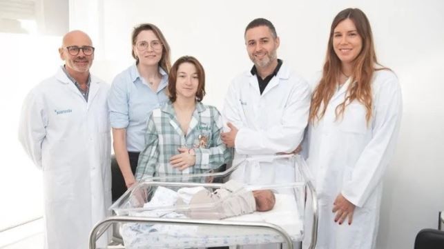 Nació el primer bebé europeo gestado por dos madres | Internacionales
