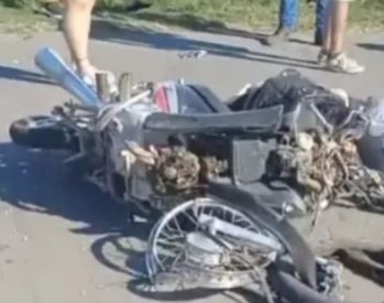 Dos nenas de 13 y 14 años murieron en un accidente de motos: investigan si corrían picadas | Actualidad