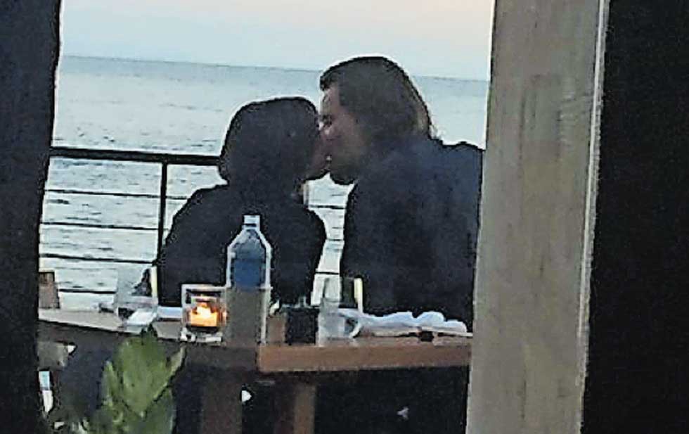 Difundieron la nota que le dejó  Cathriona White a Jim Carrey antes de quitarse la vida | Espectáculos