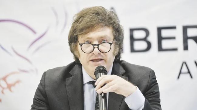 Milei se presentó como querellante en la causa por mega espionaje contra jueces políticos y periodistas | Política