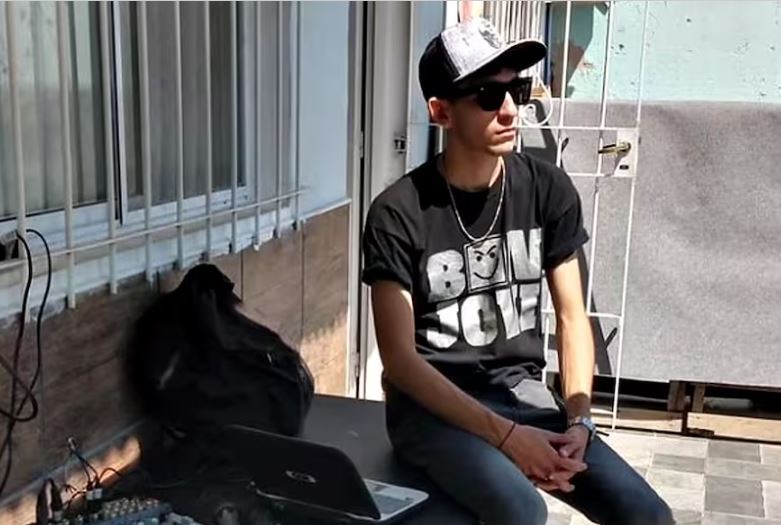 Sigue con muerte cerebral el joven atacado a golpes en una pelea y buscan a tres sospechosos | Actualidad