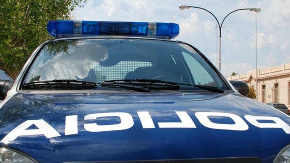 Un policía quiso detener a ladrones, fue increpado por familiares, se descompensó y murió | Actualidad