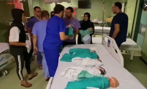 Evacúan a más de 30 bebés prematuros de hospital de Gaza atacado por Israel | Internacionales