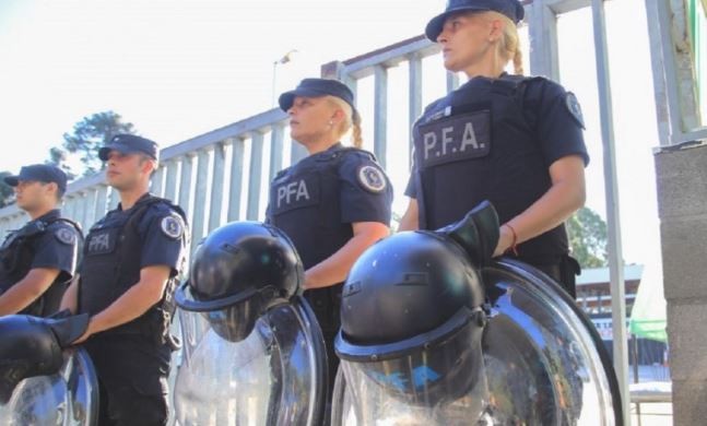 La Policía Federal se hizo cargo de la custodia a Javier Milei | Política