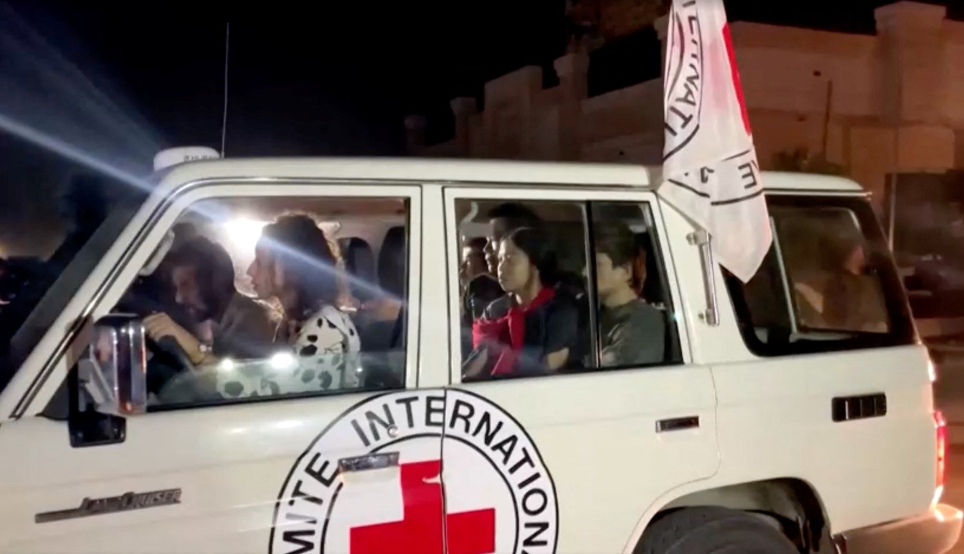 Hamás libera a 24 rehenes en el primer día de tregua en Gaza | Internacionales