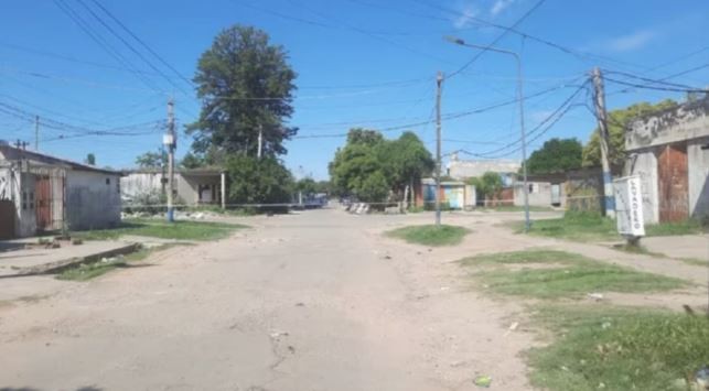 Rosario: Mataron a una mujer de siete disparos y dejaron un mensaje mafioso en el cuerpo | Actualidad