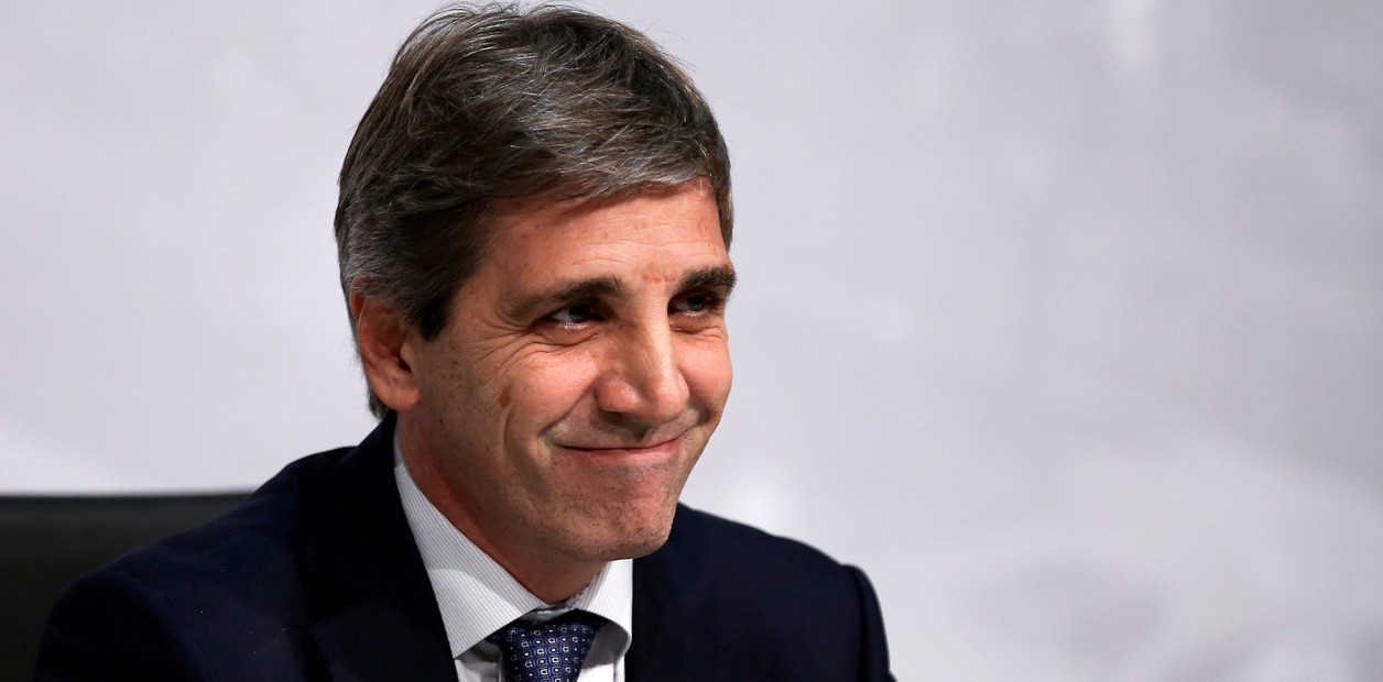 Caputo agradeció a Milei y prometió: "Vamos a dejarlo todo para darle una alegría a los argentinos" | Política