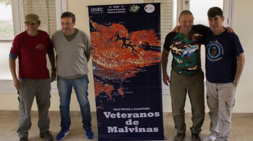 Veteranos de Malvinas realizan la segunda campaña arqueológica con fines terapéuticos | Actualidad
