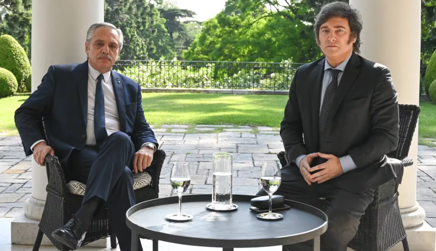 Alberto Fernández confirmó que participará en el traspaso de mando a Milei: "Es lo que corresponde" | Política