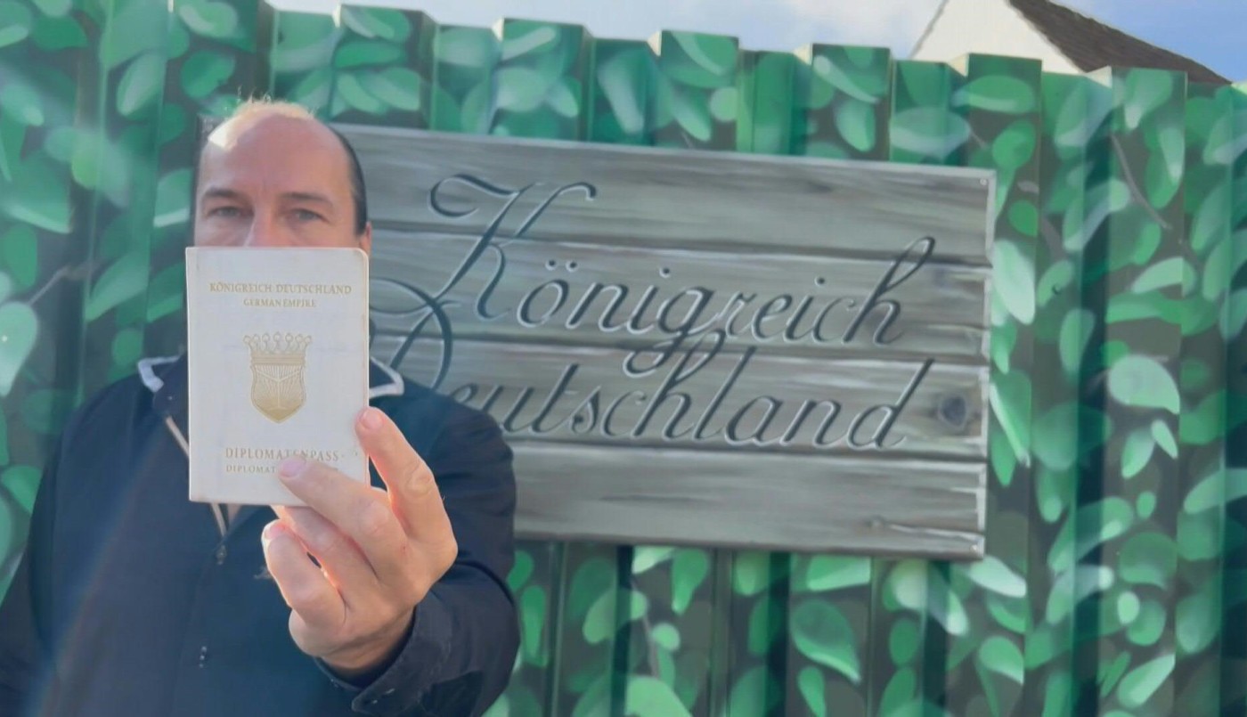 ¿Excéntricos o extremistas? Preocupación por el autoproclamado "Reino de Alemania" | Internacionales