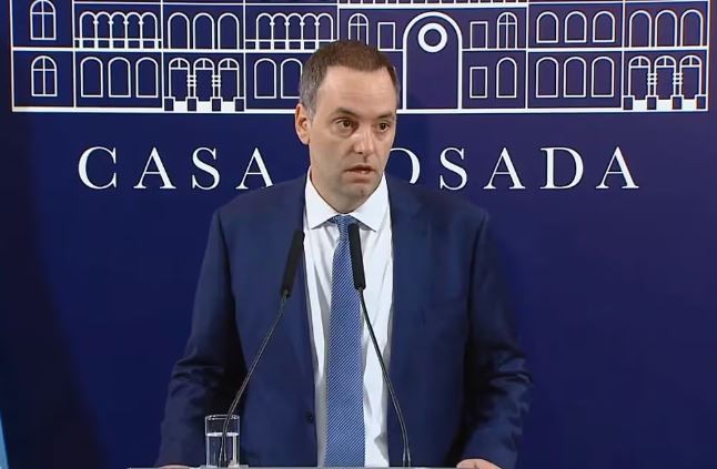 Primera conferencia de prensa de Adorni: el vocero presidencial apostó por el inicio de una Argentina "distinta" y "del mérito" | Política