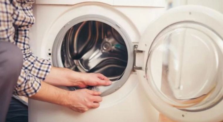 Un hombre de 42 años murió electrocutado por la descarga de un lavarropas en Berisso | Actualidad