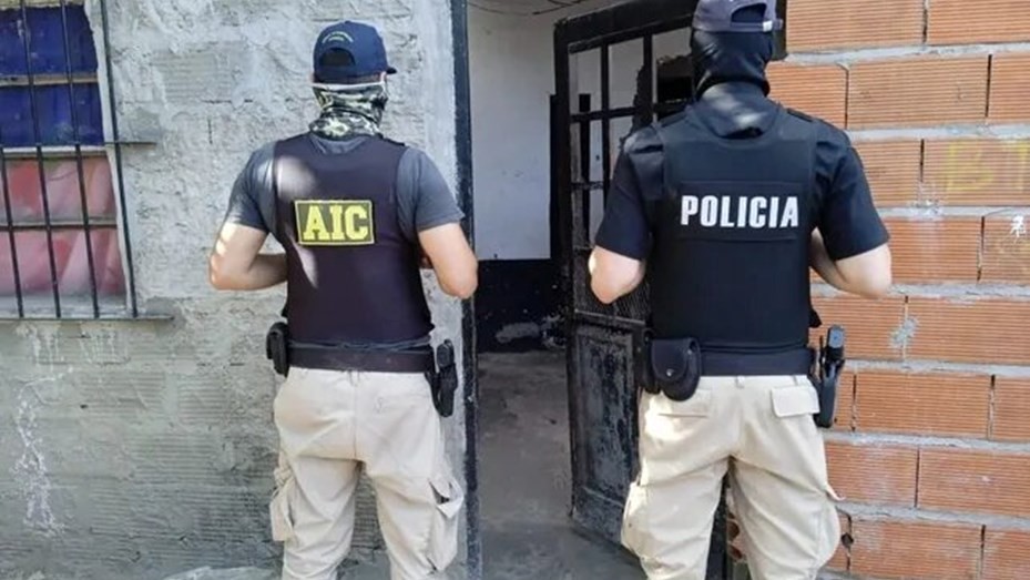 Detuvieron a la esposa de "Guille" Cantero, líder de la banda Los Monos | Actualidad