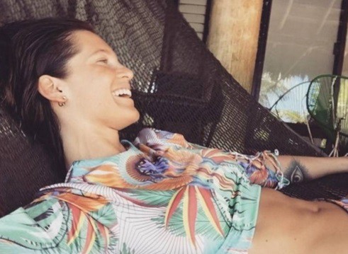 El topless new age de Liz Solari | Espectáculos