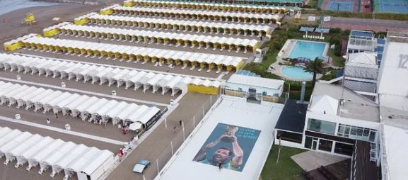 Inauguran un mural de Messi en el balneario del fútbol de Mar del Plata | Deportes