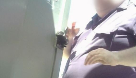 Desafectaron a un policía por poner una cámara en un baño químico en la Ribera de Quilmes para espiar mujeres | Actualidad