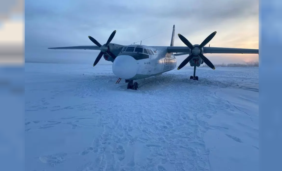 Un avión con pasajeros aterrizó por error en un río congelado | Internacionales