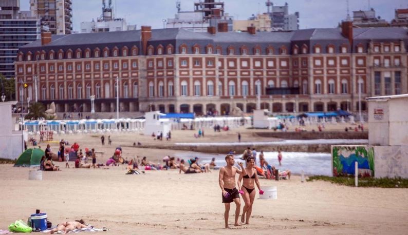 Llegaron más de 165 mil turistas a Mar del Plata para Año Nuevo y la ocupación es del 74% | Actualidad