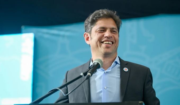Axel Kicillof dispuso un aumento del 25% para los empleados públicos bonaerenses | Política