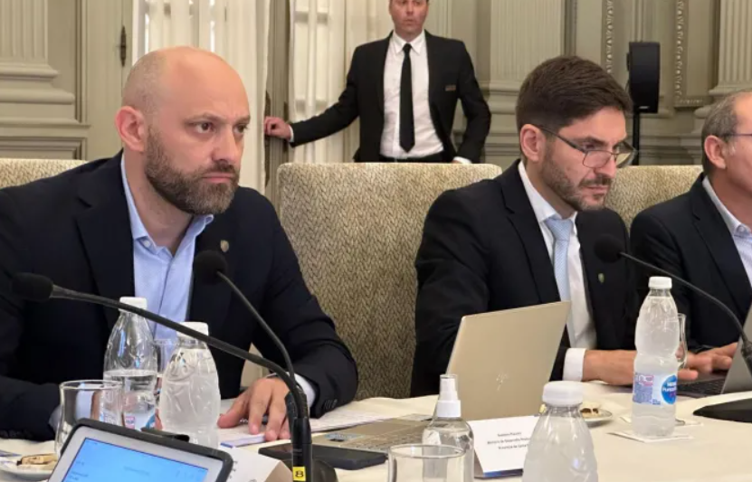 "Santa Fe votó un cambio pero no más impuestos o más retenciones" | Política