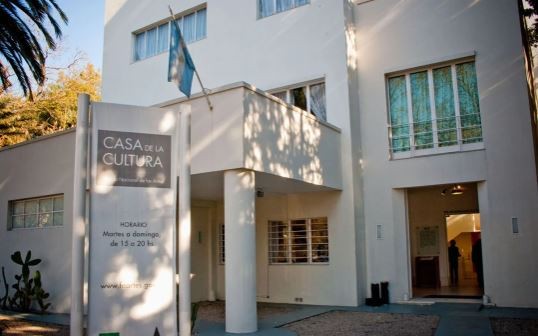 Por la presión de los artistas, el Gobierno dio marcha atrás con el cierre del Fondo Nacional de las Artes | Actualidad