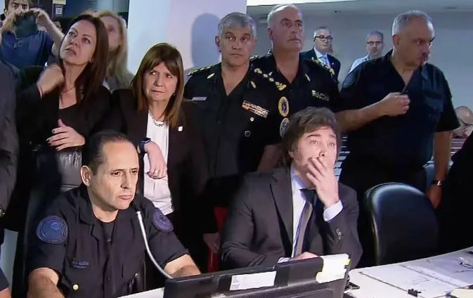 Bullrich analizó con Milei el operativo por el paro de la CGT: "Se alcanzaron los logros en orden y seguridad" | Política