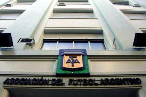 La FIFA interviene la AFA y nombra un nuevo presidente | Deportes